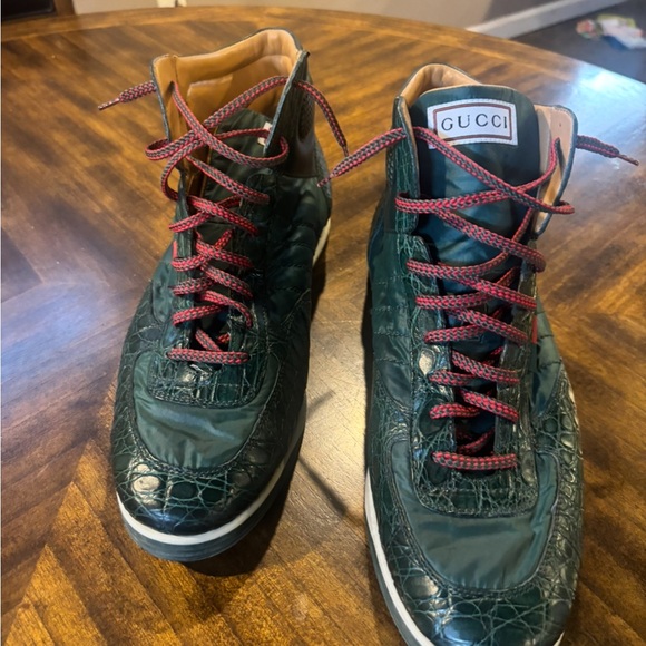 Gucci Green and Red High-Top Sneakers - Picture 3 of 3